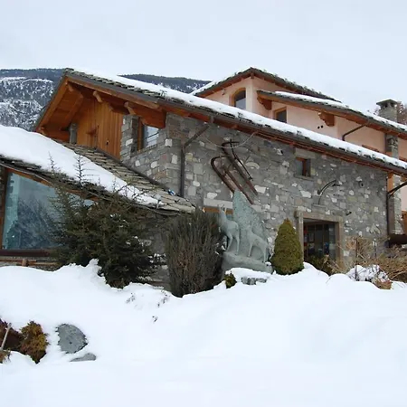 Lo Fleyé Hotel