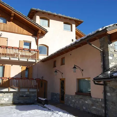 Hotel Lo Fleye Saint-Pierre