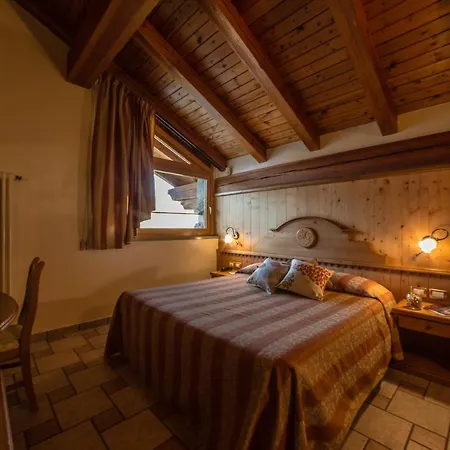Lo Fleye 3*
