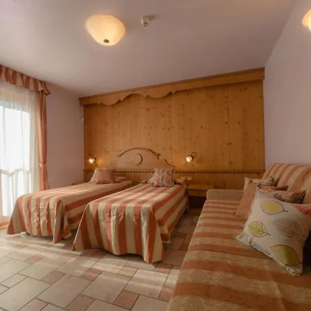 Hotel Lo Fleye 3*