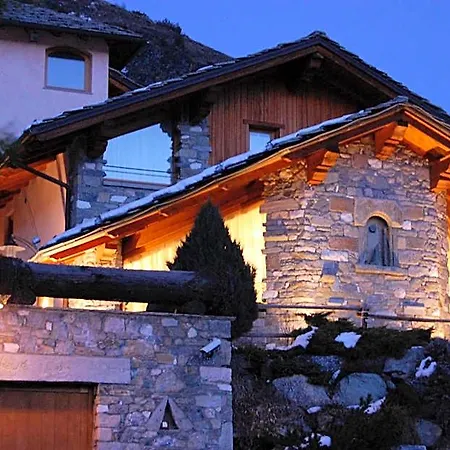 Lo Fleyé Hotel
