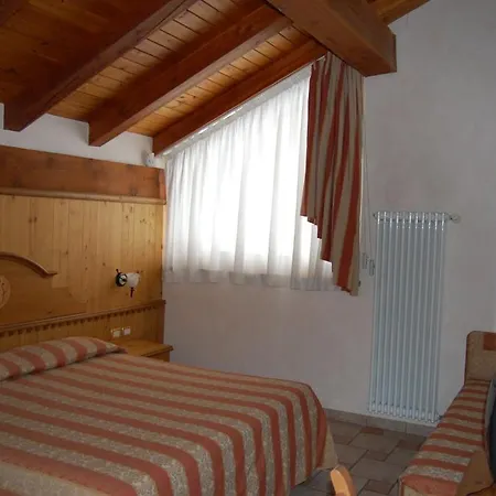 Hotel Lo Fleye Saint-Pierre