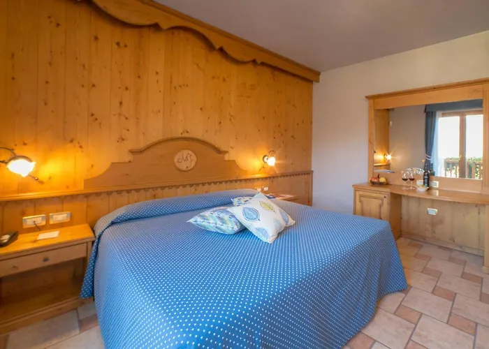 Hotel Lo Fleye Saint-Pierre